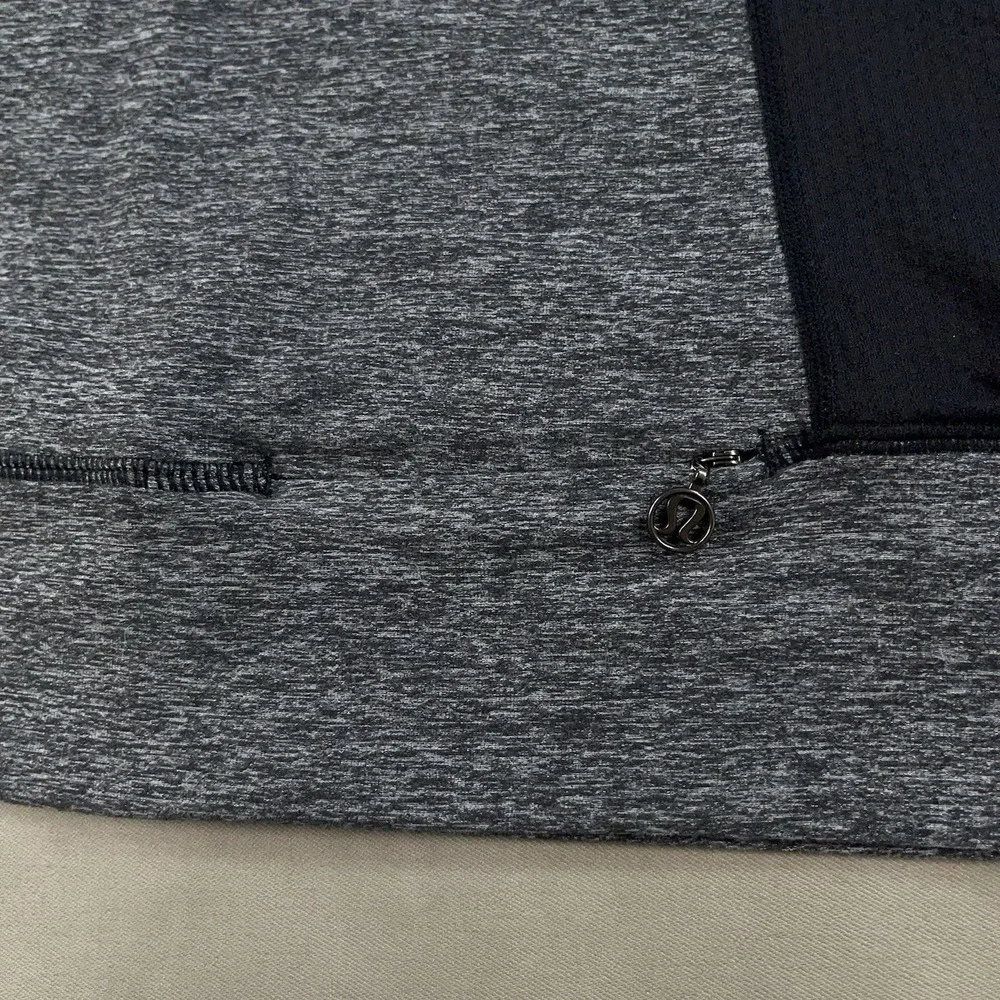 Lululemon Gray Black Full Tilt Long Sleeve Pullover Ruffle Trim T-shirt Sz 6